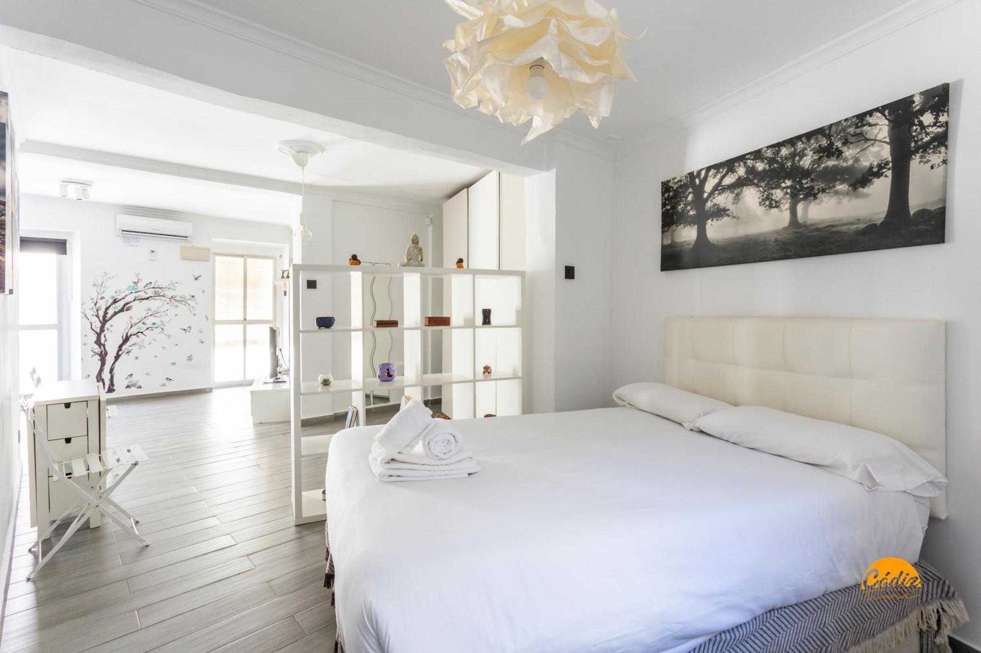 Modern Haven Loft By Cadiz Time Lägenhet Exteriör bild
